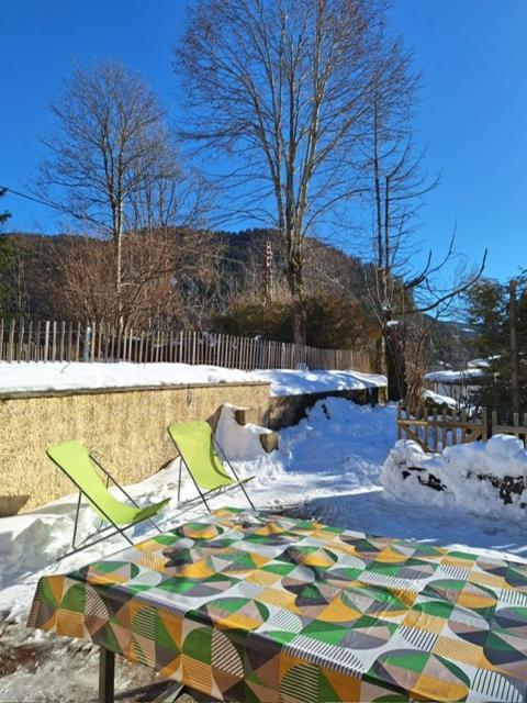 La Coufa, Spacieux Duplex En Chalet, Terrasse, Jardin, Vues Montagnes La Giettaz Buitenkant foto