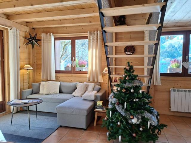 La Coufa, Spacieux Duplex En Chalet, Terrasse, Jardin, Vues Montagnes La Giettaz Buitenkant foto
